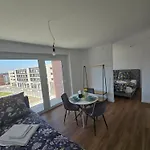 Apartament Stilvolle Neubauwohnung Mit Balkon&wlan