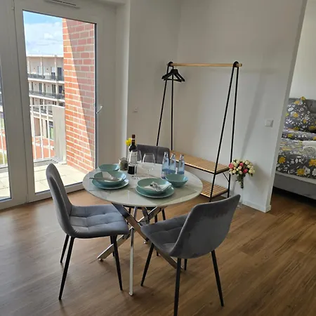 Stilvolle Neubauwohnung Mit Balkon&wlan *