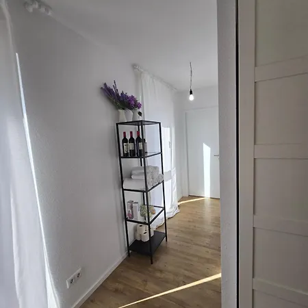 Apartament Stilvolle Neubauwohnung Mit Balkon&wlan Hanower