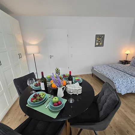 Stilvolle Neubauwohnung Mit Balkon&wlan Ανόβερο
