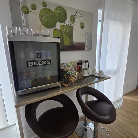 Stilvolle Neubauwohnung Mit Balkon&wlan Διαμέρισμα