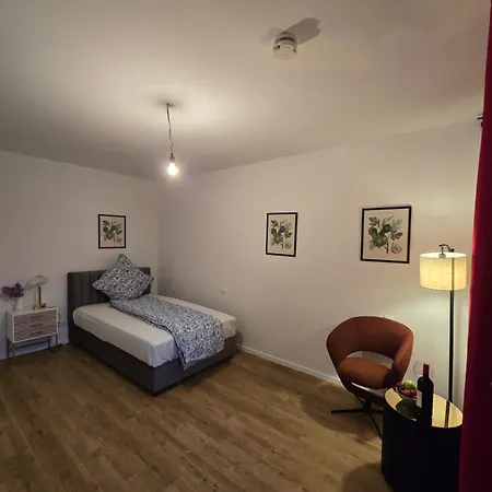 Stilvolle Neubauwohnung Mit Balkon&wlan Ανόβερο